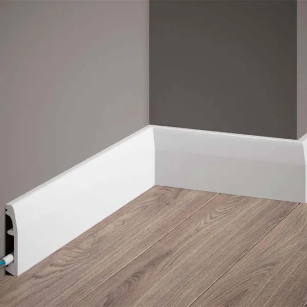 Плинтус MARDOM DECOR MD017 Полимерный / 2000 мм photo 1