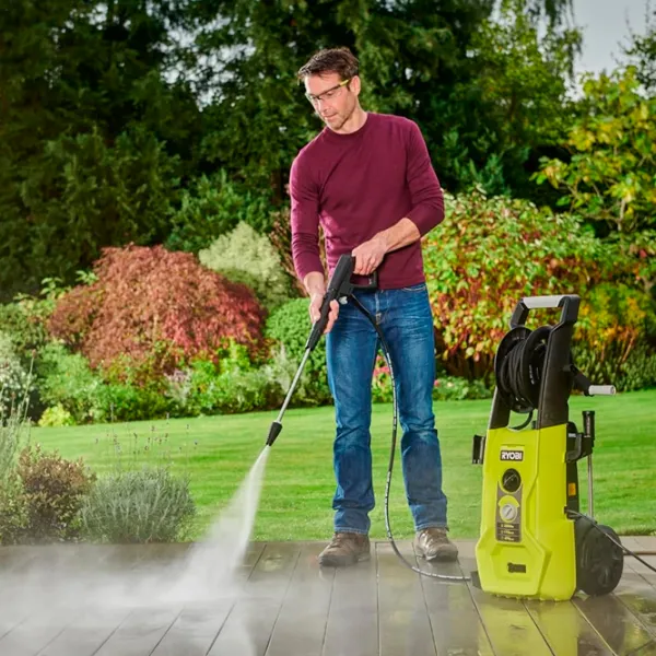 Maşină de curăţat cu presiune Ryobi RY170PWA 2500 W / Green photo 5 Maşină de curăţat cu presiune Ryobi RY170PWA 2500 W / Green photo 5