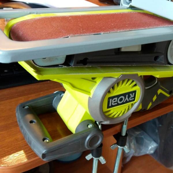Șlefuitor Ryobi EBS800V Cu bandă / 800 W / Green photo 6 Șlefuitor Ryobi EBS800V Cu bandă / 800 W / Green photo 6
