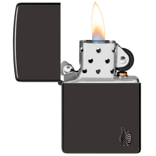 Brichetă Zippo Armor Series Flame Gray / Alamă photo 1 Brichetă Zippo Armor Series Flame Gray / Alamă photo 1