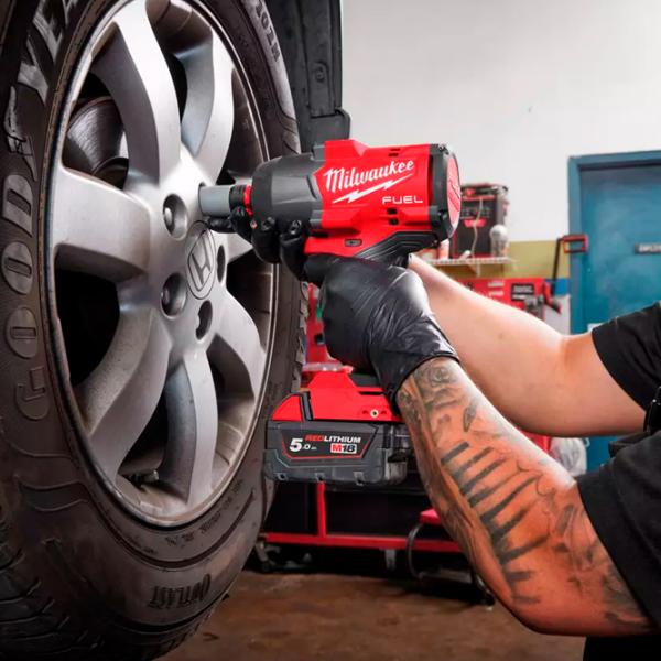 Mașina de înșurubat Milwaukee M18FHIW2F12-0 2000 rot/min photo 7 Mașina de înșurubat Milwaukee M18FHIW2F12-0 2000 rot/min photo 7