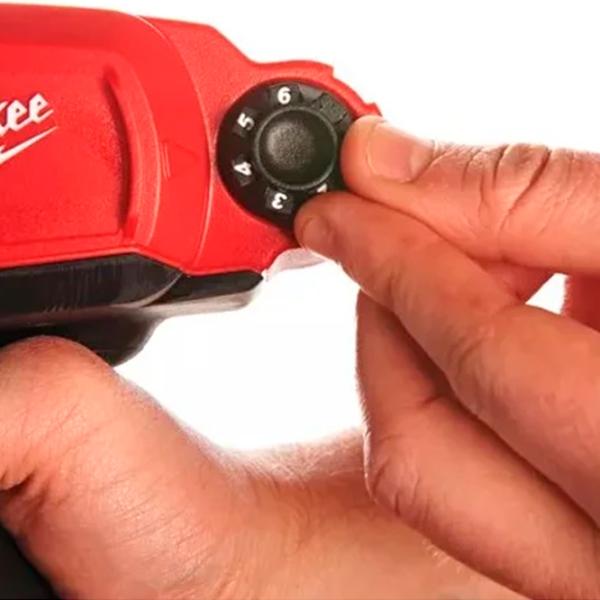 Pistol pentru silicon Milwaukee M12PCG/400A-0 Red photo 3