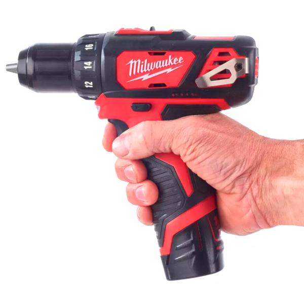 Mașină de găurit și înșurubat Milwaukee M12BDD-201C 1500 rot/min photo 2 Mașină de găurit și înșurubat Milwaukee M12BDD-201C 1500 rot/min photo 2