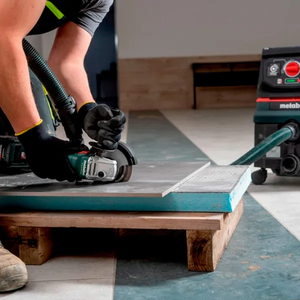 Polizor Metabo W 18 L 9-125 Unghiular / 1350 W / Green photo 2