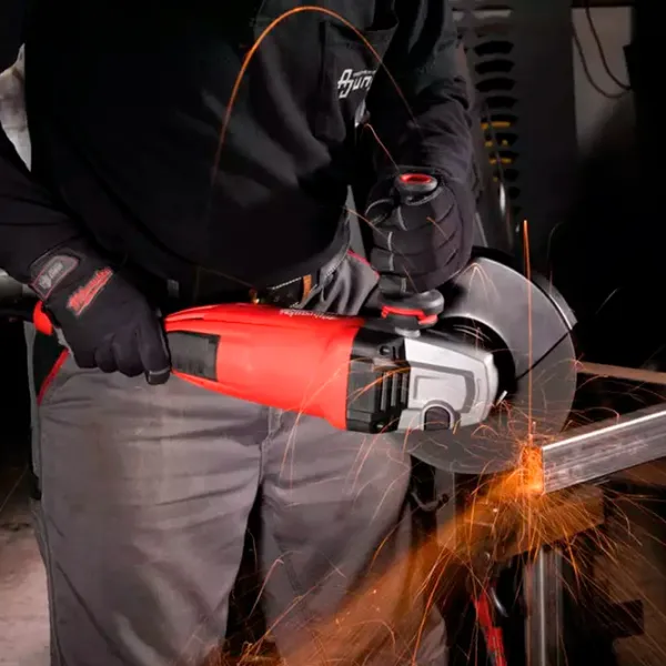 Polizor Milwaukee AGVK24-230EK DMS Unghiular / 2400 W / Red photo 4 Polizor Milwaukee AGVK24-230EK DMS Unghiular / 2400 W / Red photo 4