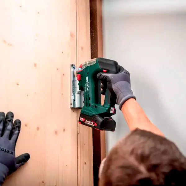 Fierăstrău pentru decupat Metabo STB 18 L 90 22 mm / Dark Green photo 4