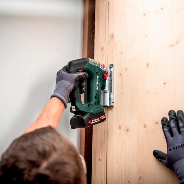 Fierăstrău pentru decupat Metabo STB 18 L 90 22 mm / Dark Green photo 5
