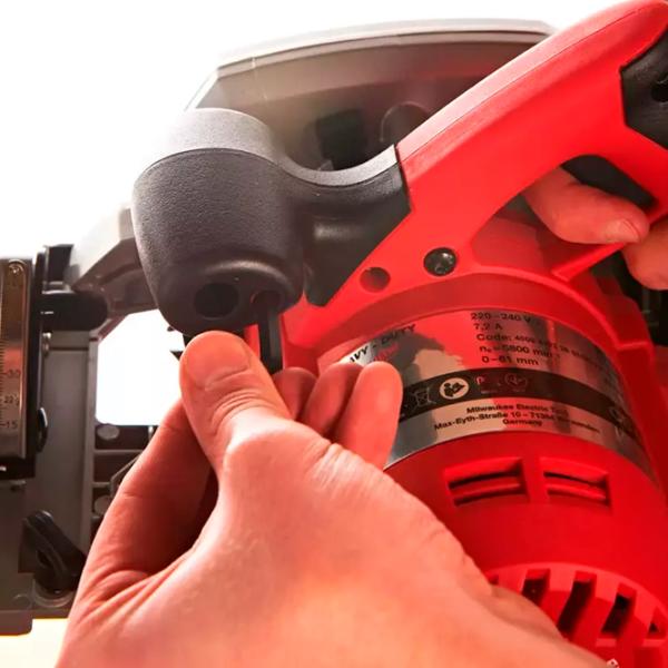 Дисковая пила Milwaukee CS60 F 184 мм / Красный photo 2 Дисковая пила Milwaukee CS60 F 184 мм / Красный photo 2