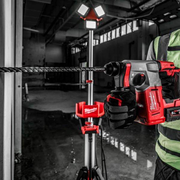 Перфоратор Milwaukee M18BLH-0  / Красный photo 2 Перфоратор Milwaukee M18BLH-0  / Красный photo 2