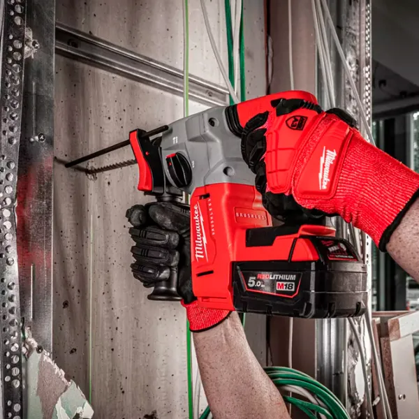 Перфоратор Milwaukee M18BLH-0  / Красный photo 5 Перфоратор Milwaukee M18BLH-0  / Красный photo 5