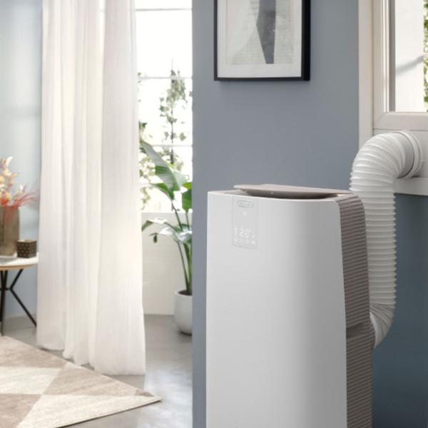 Aparat de aer condiționat DeLonghi PAC AP120 GentleJet 11500 BTU / 44 m2 / White photo 4
