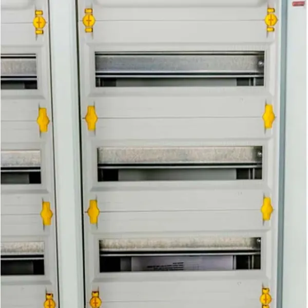 Щит для автоматов IEK MKM15-V-2X36-31-ZU Cталь / IP31 photo 3