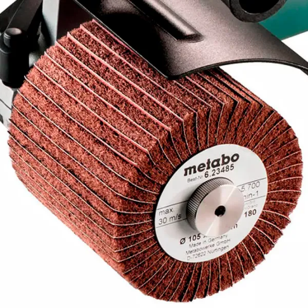 Șlefuitor Metabo SE 17-200RT Cu perie / 1700 W / Black photo 4 Șlefuitor Metabo SE 17-200RT Cu perie / 1700 W / Black photo 4