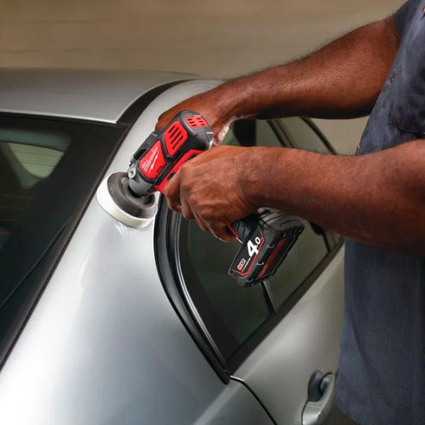 Mașină de lustruit Milwaukee M12BPS-0 De polisat / / Red photo 9 Mașină de lustruit Milwaukee M12BPS-0 De polisat / / Red photo 9