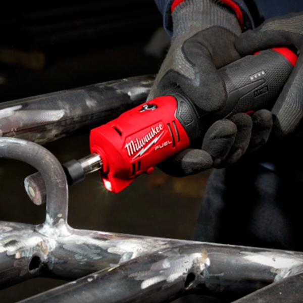 Polizor Milwaukee M12FDGS-0  / / Red photo 6 Polizor Milwaukee M12FDGS-0  / / Red photo 6