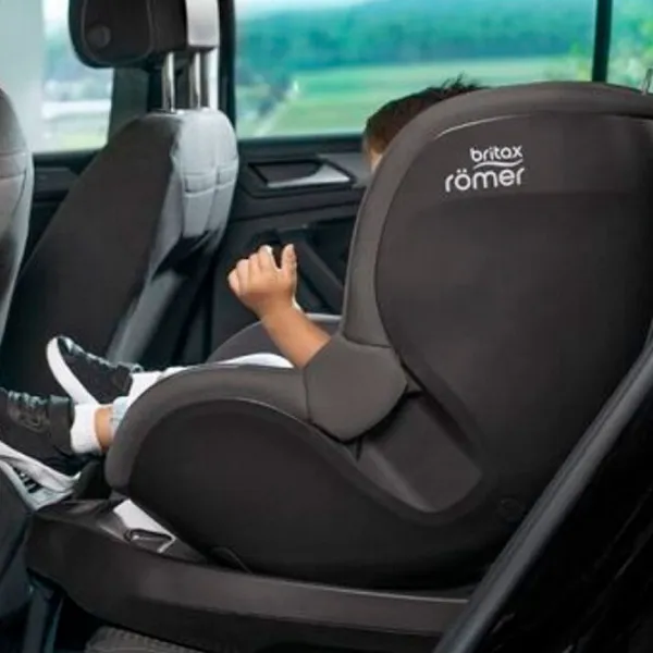 Детское автокресло Britax-Römer Dualfix M Plus  3 месяца - 4 года / 20 кг / Синий photo 7