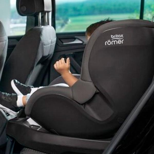 Детское автокресло Britax-Römer Dualfix M Plus  3 месяца - 4 года / 20 кг / Синий photo 7