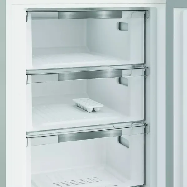Frigider Indesit INKS 1401 W4E cu congelator jos 386 l / 203 cm / White photo 7
