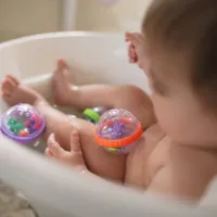 Jucării de baie Nuby Bigger Bubble Buddies de la 6 luni photo 7