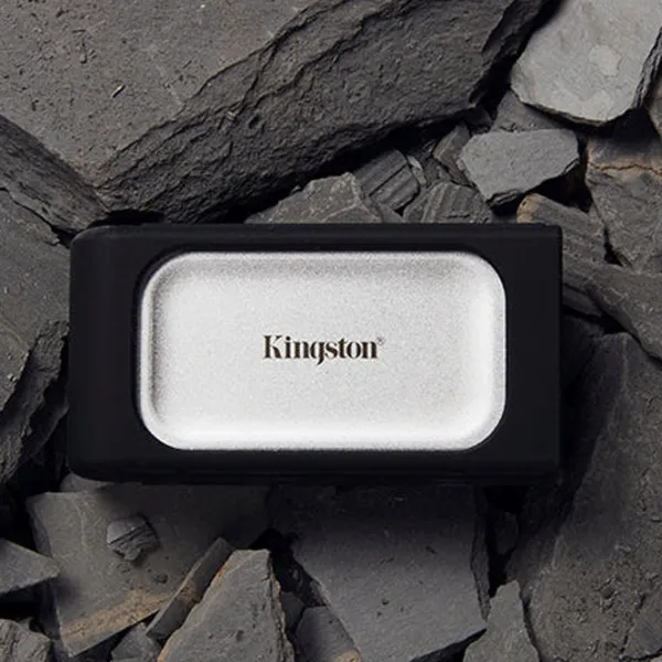 SSD Kingston XS2000 BoC 2 TB  / Silver photo 4