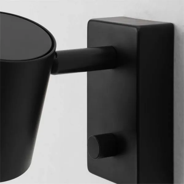 Настенный светильник Ikea Nymane  8.5 Вт / GU10 photo 3 Настенный светильник Ikea Nymane  8.5 Вт / GU10 photo 3