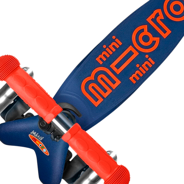 Trotinetă pentru copii cu trei roți Micro Mini Deluxe LED (MMD118) 50 kg/ Navy photo 3