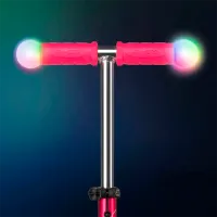 Trotinetă pentru copii cu trei roți Micro Mini Deluxe Magic LED (MMD130) 50 kg/ Pink photo 4