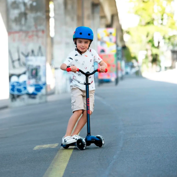 Детский трёхколёсный самокат Micro Maxi Deluxe Pro LED (MMD044) 50 кг/ Красно-флотский photo 7