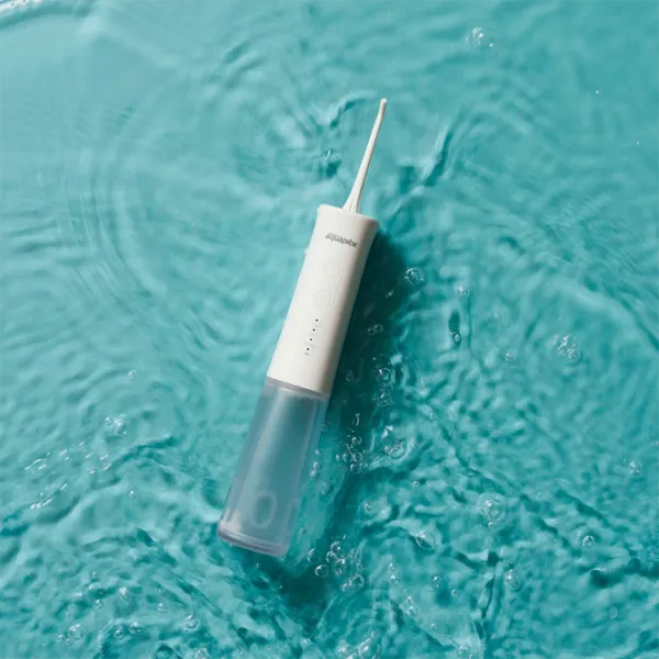 Irigator bucal Aquapick AQ-205 + Cadou Cu apă sub presiune / White photo 3 Irigator bucal Aquapick AQ-205 + Cadou Cu apă sub presiune / White photo 3