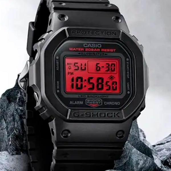 Ceas de mână pentru bărbați Casio DW-5600BBR-1ER Cuarț / 49 x 43 mm photo 2