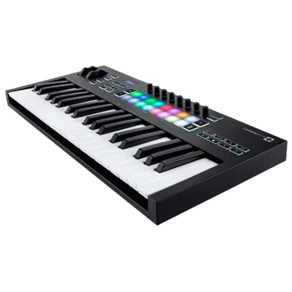 MIDI claviatură Novation Launchkey 37 MK3 37 / Compact photo 3