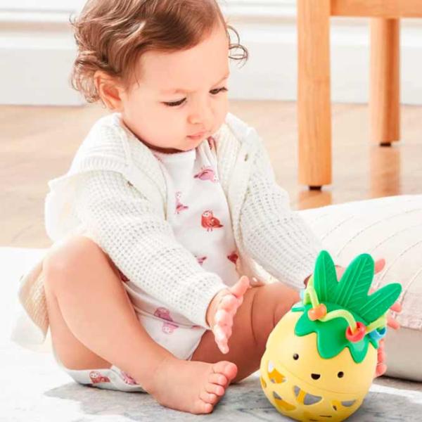 Jucarii pentru copii Skip Hop Pineapple Rattle de la 3 luni photo 2