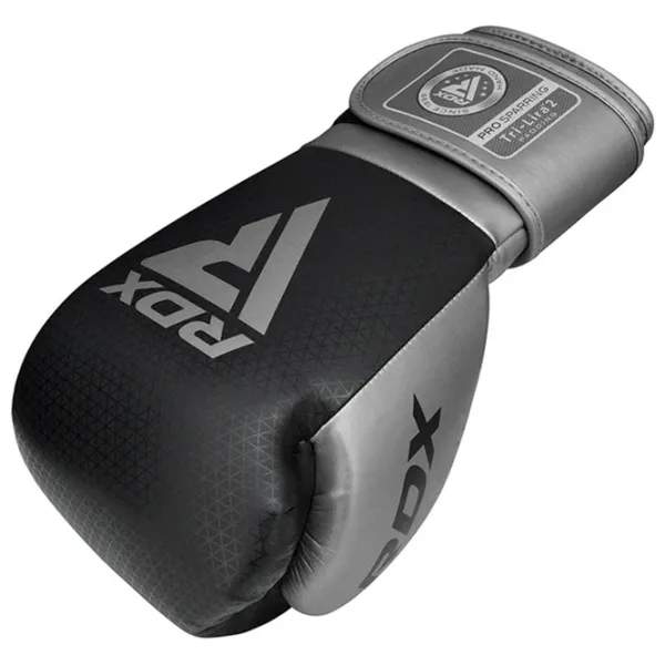 Mănuși de lupte RDX Mark Pro Sparring Tri Lira 2 Box / Adult / 10 oz / Silver photo 4 Mănuși de lupte RDX Mark Pro Sparring Tri Lira 2 Box / Adult / 10 oz / Silver photo 4