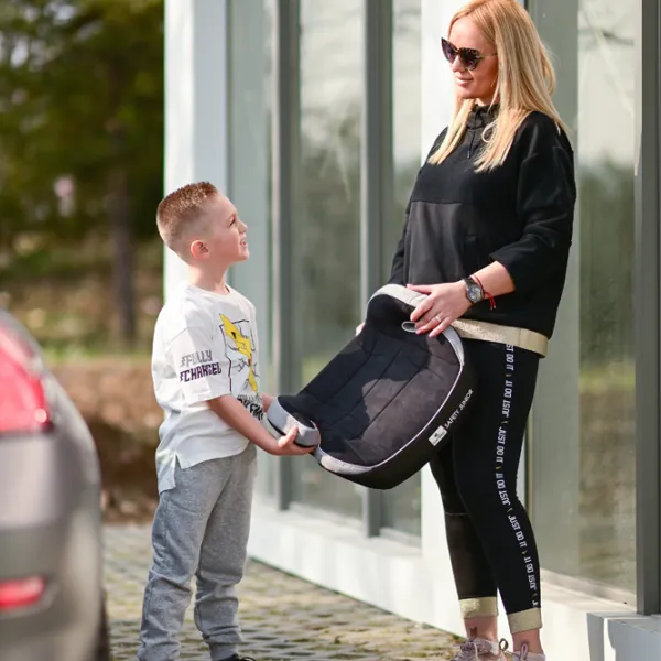 Scaun auto Lorelli Safety Junior Fix (10071332106) 6 ani - 12 ani/ 36 kg/ Black photo 4