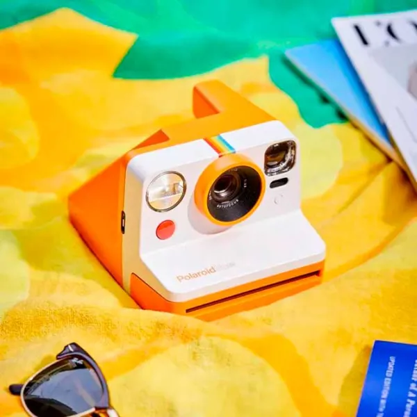 Cameră Foto Instant Polaroid Now Yellow photo 6