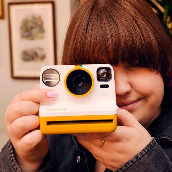 Cameră Foto Instant Polaroid Now Yellow photo 7