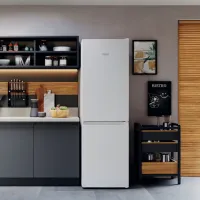 Frigider Hotpoint-Ariston HAFC8 TIA22W cu congelator jos 335 l / 191.2 cm / White photo 8