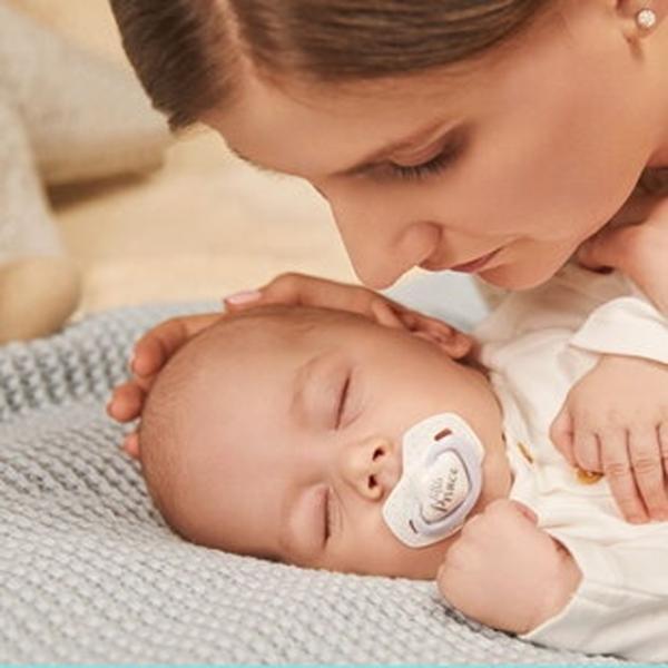 Suzetă cu tetina rotundă Canpol Royal Baby 22/ 651 Unisex/ 6 luni - 18 luni/ Silicon/ Multicolor photo 4 Suzetă cu tetina rotundă Canpol Royal Baby 22/ 651 Unisex/ 6 luni - 18 luni/ Silicon/ Multicolor photo 4