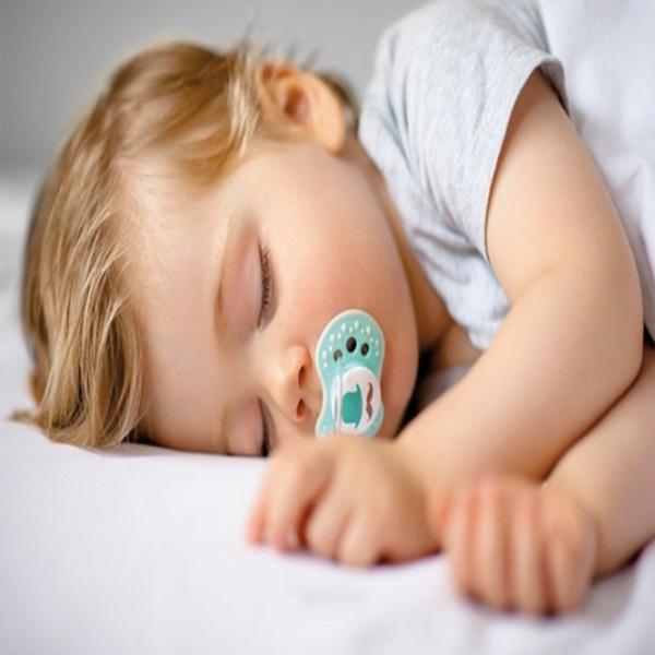 Suzetă cu tetina ortodontică Canpol RetroBaby 22/ 805 pentru băieți/ 6 luni - 18 luni/ Silicon/ Turquoise photo 5 Suzetă cu tetina ortodontică Canpol RetroBaby 22/ 805 pentru băieți/ 6 luni - 18 luni/ Silicon/ Turquoise photo 5