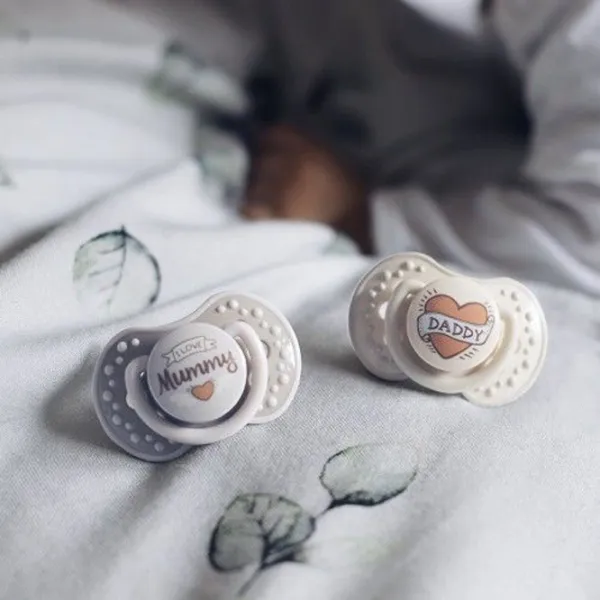 Suzetă cu tetina ortodontică Canpol I LOVE 22/ 867 Unisex/ 3 luni - 6 luni/ Silicon/ Beige photo 4