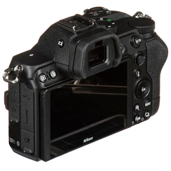 Фотоаппарат Nikon Z 5 Body CMOS/ Черный photo 10 Фотоаппарат Nikon Z 5 Body CMOS/ Черный photo 10