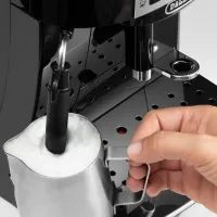 Кофемашина DeLonghi ECAM22.112.B Полуавтоматическая / 1.8 л / Черный photo 5