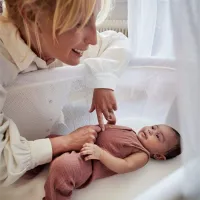 Детская кровать BabyBjorn Mesh (041121A) 0 месяцев - 6 месяцев/ Белый photo 2