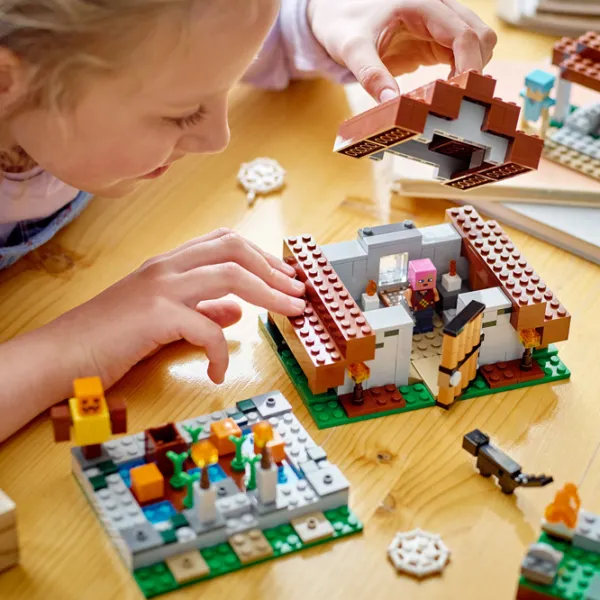 Конструктор LEGO Заброшенная деревня Дом/ Разноцветный photo 3