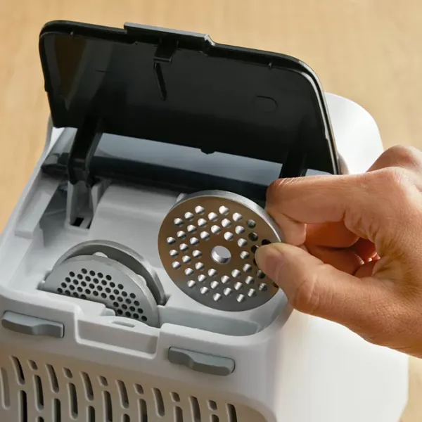 Mașină de tocat carne Bosch MFW3640A 1600 W/ 1.9 kg/ min/ White photo 4