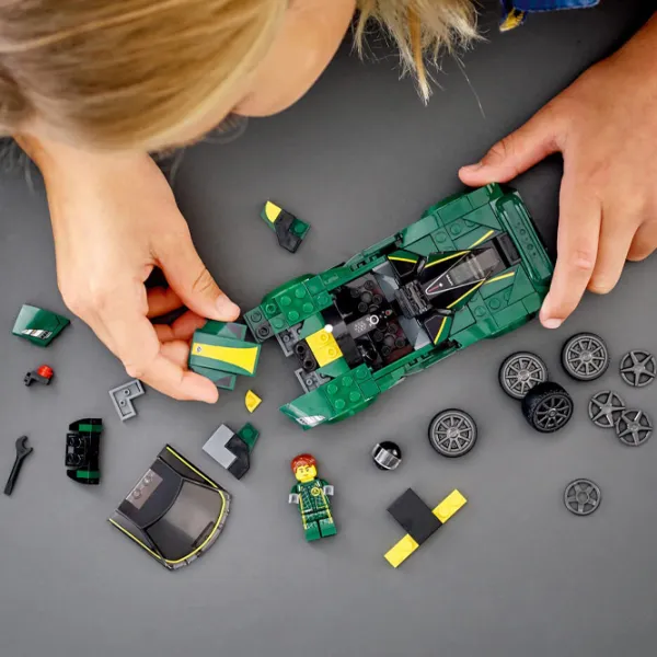 Конструктор LEGO Lotus Evija Автомобиль/ Зелёный photo 4
