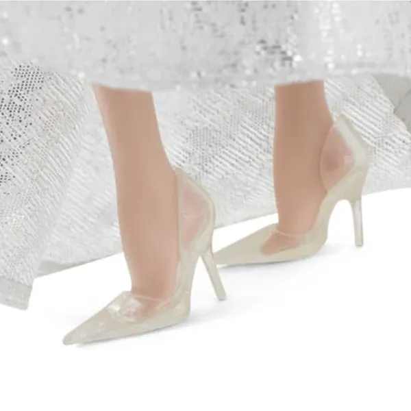 Кукла Barbie Holiday GXL18 принцесса/ 6+ photo 5 Кукла Barbie Holiday GXL18 принцесса/ 6+ photo 5