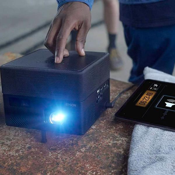 Proiector Epson EF-12 Pentru home cinema/ Black photo 6 Proiector Epson EF-12 Pentru home cinema/ Black photo 6