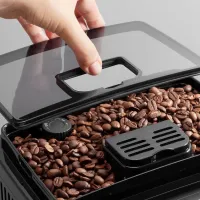 Кофемашина DeLonghi ECAM21.117B Полуавтоматическая / 1.8 л / Черный photo 4