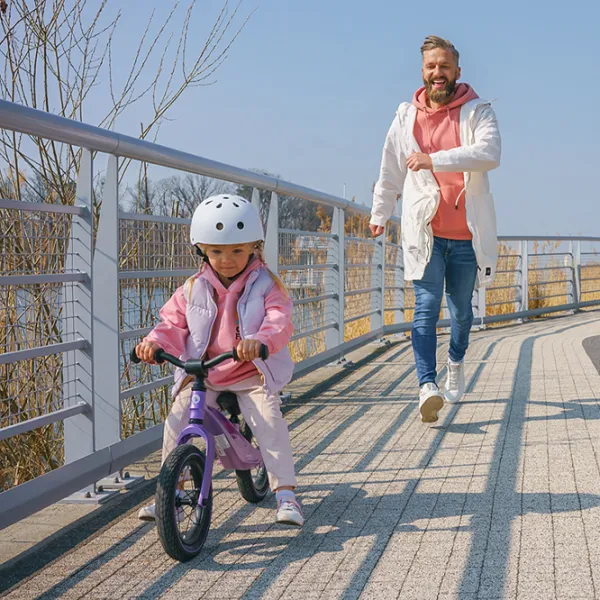 Bicicletă fără pedale Lionelo Bart Air Sporty 12" 12" Aliaj de magneziu/ Purple Pink photo 6 Bicicletă fără pedale Lionelo Bart Air Sporty 12" 12" Aliaj de magneziu/ Purple Pink photo 6